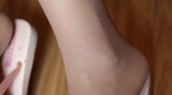 美女制服丝袜 218P （含有视频） 2.53G