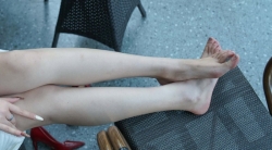 【裸足】土豪少妇飘飘尽显贵妇气质，足底保养相当完美【54P】