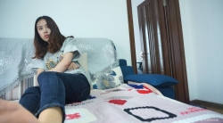 小岩的复古薄丝美足秀