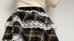 [原创] 定制调教，角色老师，抹油脚底视频末尾有倒计时   6分钟 550mb