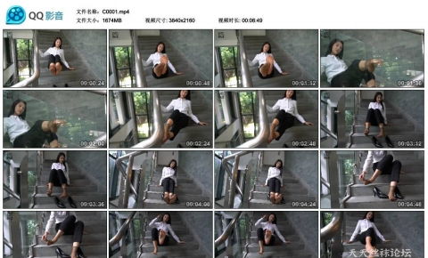 【裸/丝袜足】女神佳佳展示舞蹈系女神楼梯口展示短灰丝【1080P ,6：53】