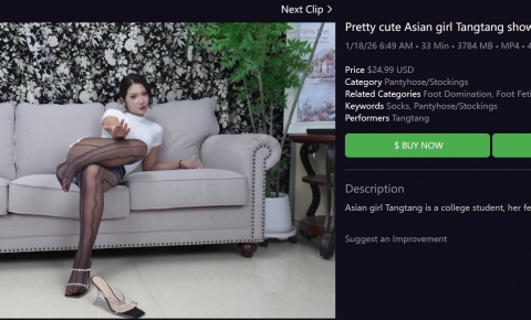Pretty cute Asian girl Tangtang shows off her sexy 36EU feet41
