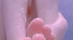 玉足